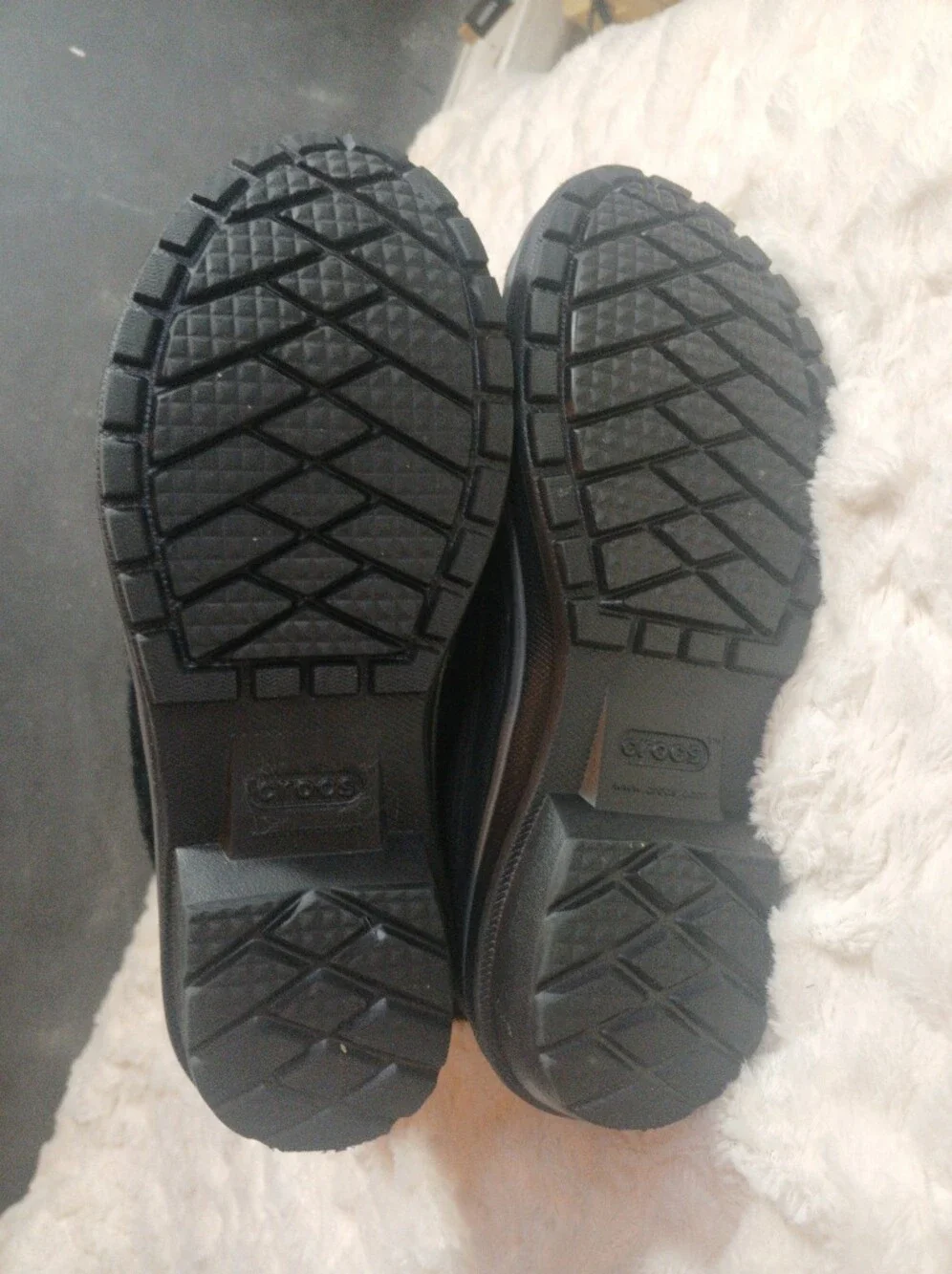 Crocs W7 Allcast II Luxe Snow Boots Black Shimmer Waterproof Winter Duck Boots